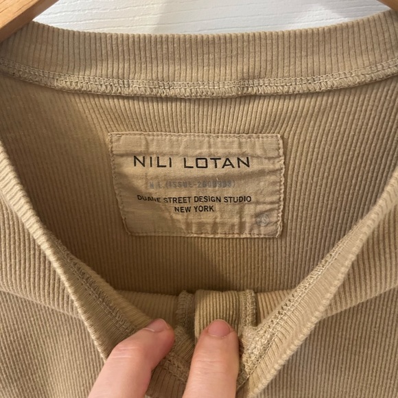 Nili Lotan Jordan Henley Tee Sz XS - Blonde - Picture 5 of 5